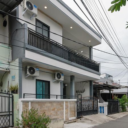 Reddoorz At Flamboyan Harapan Indah 호텔 베카시 외부 사진